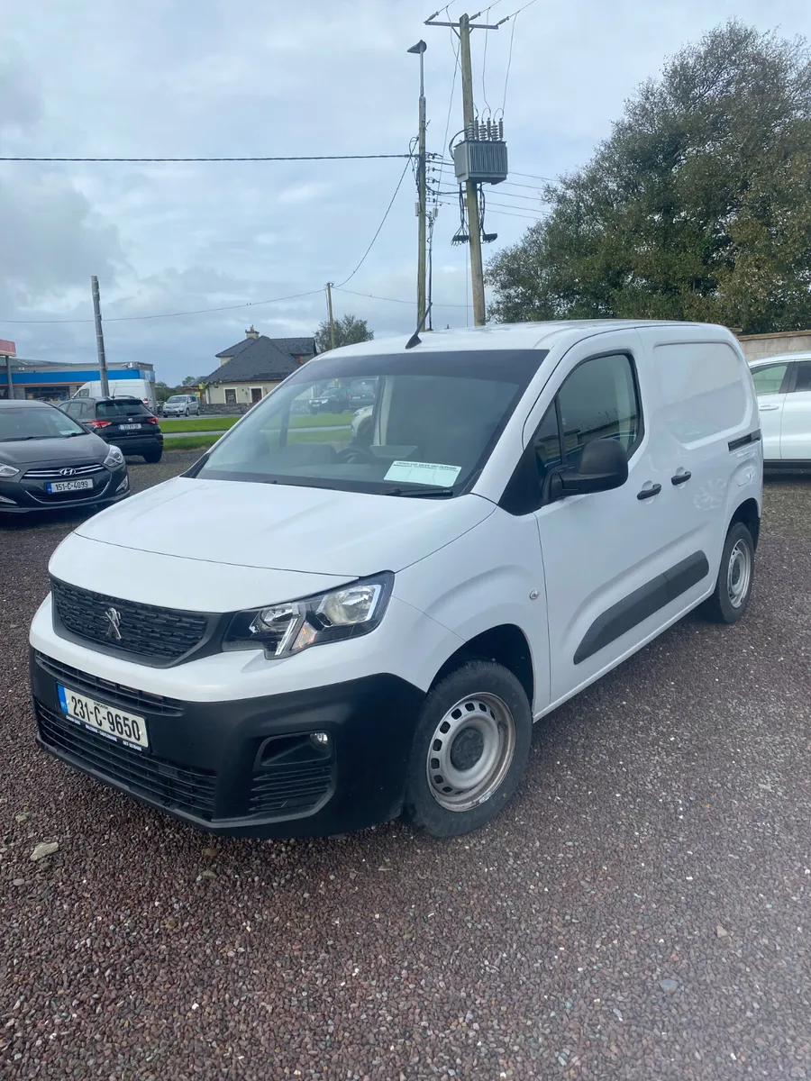 Peugeot Partner 2023 - Image 2