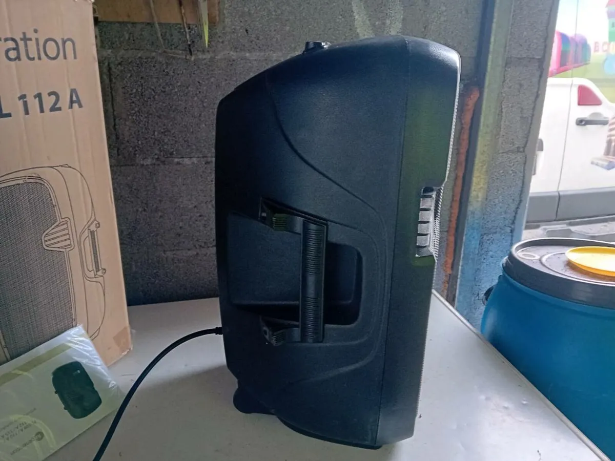 BLUETOOTH SPEAKER - Image 2
