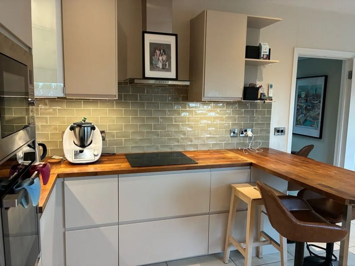 Kitchen Cabinets - Image 2