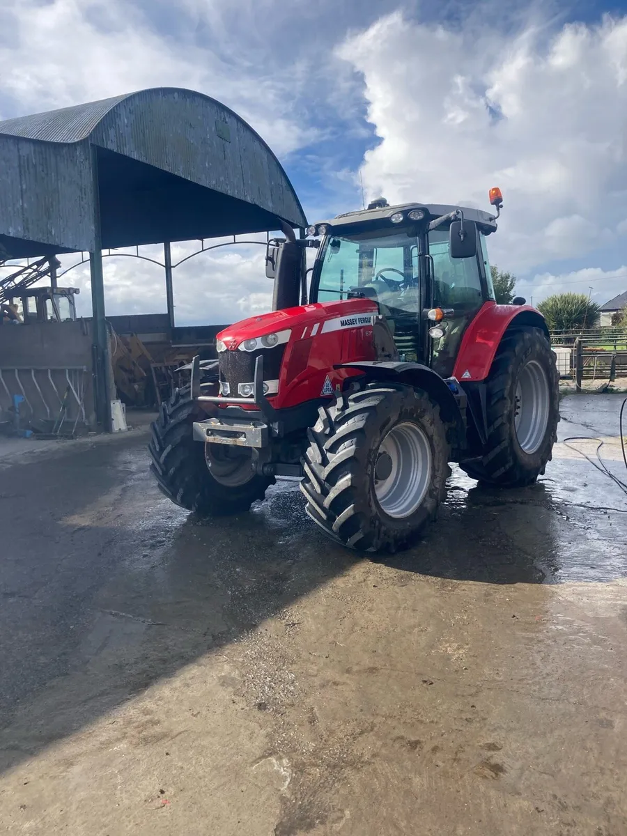 Massey Ferguson 6715S - Image 3