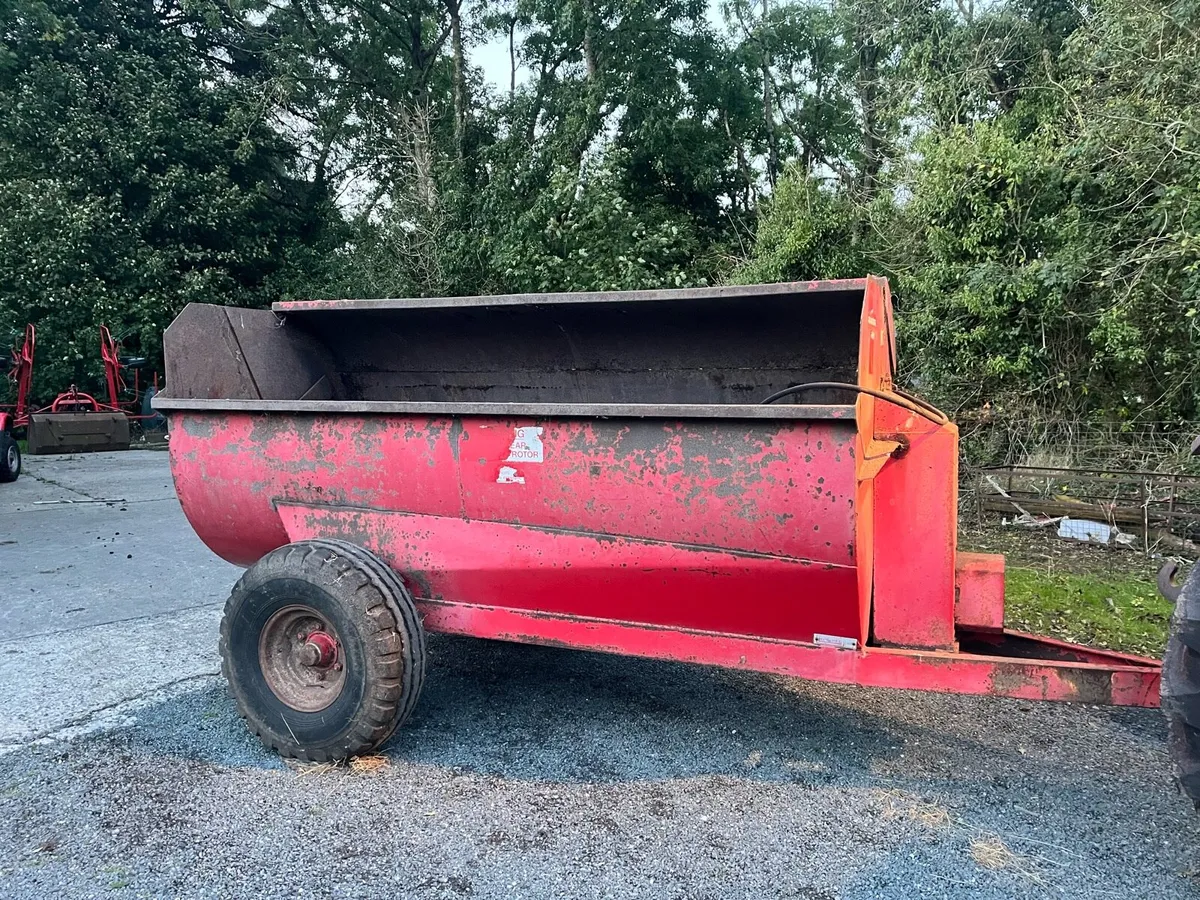 Hispec muck spreader - Image 1