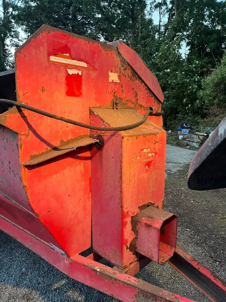 Hispec muck spreader - Image 2