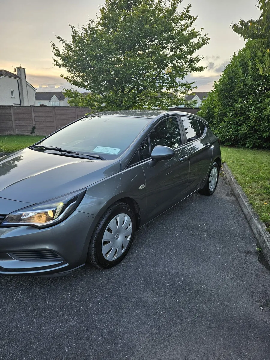 Opel Astra new timing chain and pump - Image 2