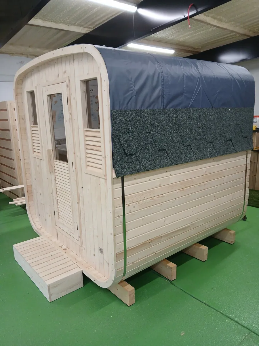 4 - 6 Person Sauna - Image 1