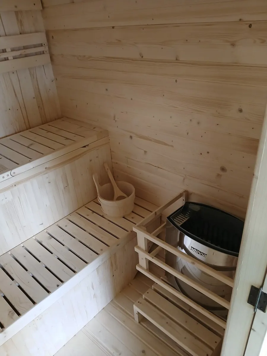 4 - 6 Person Sauna - Image 3