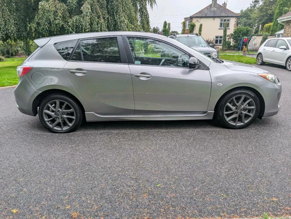 2013 Mazda 3 Venture Edition - Image 3