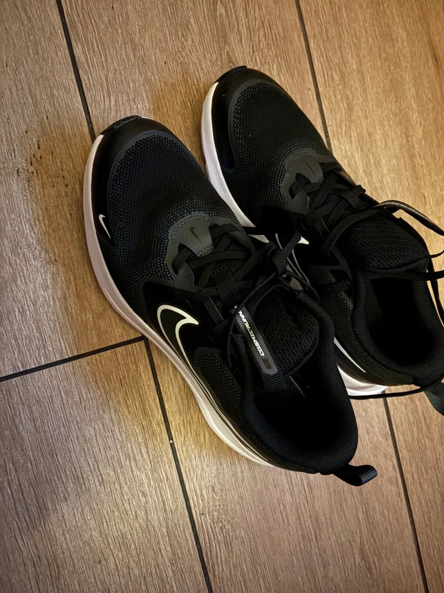 Trainers - Image 2