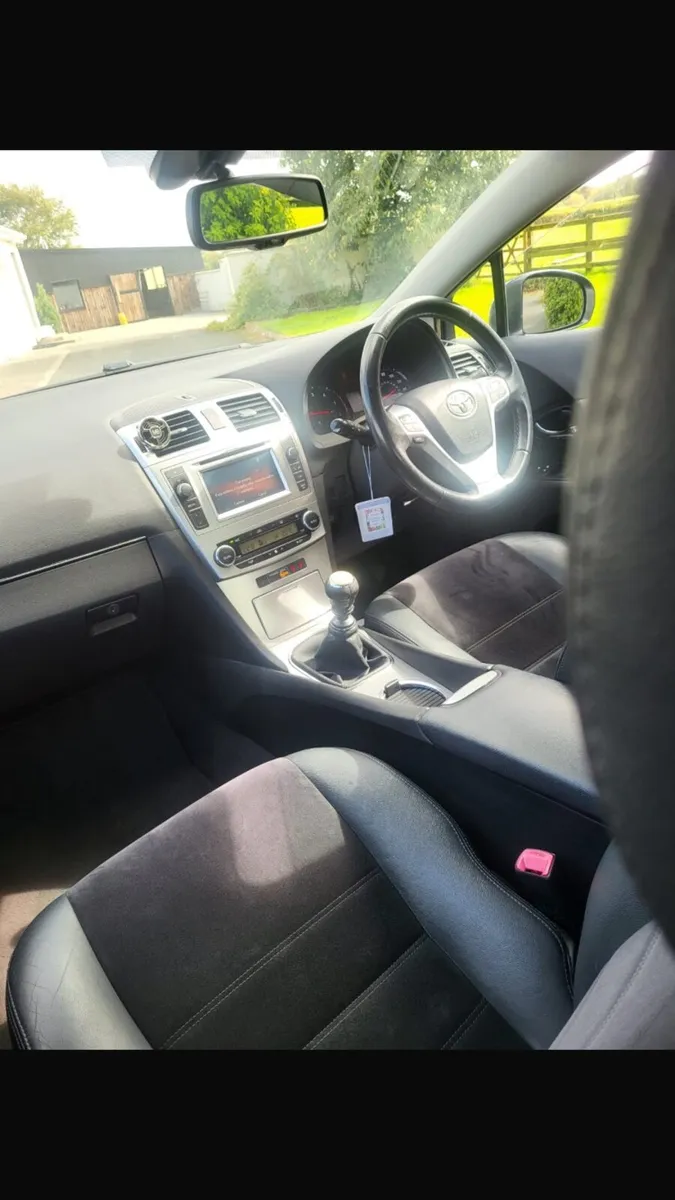 Toyota Avensis - Image 4