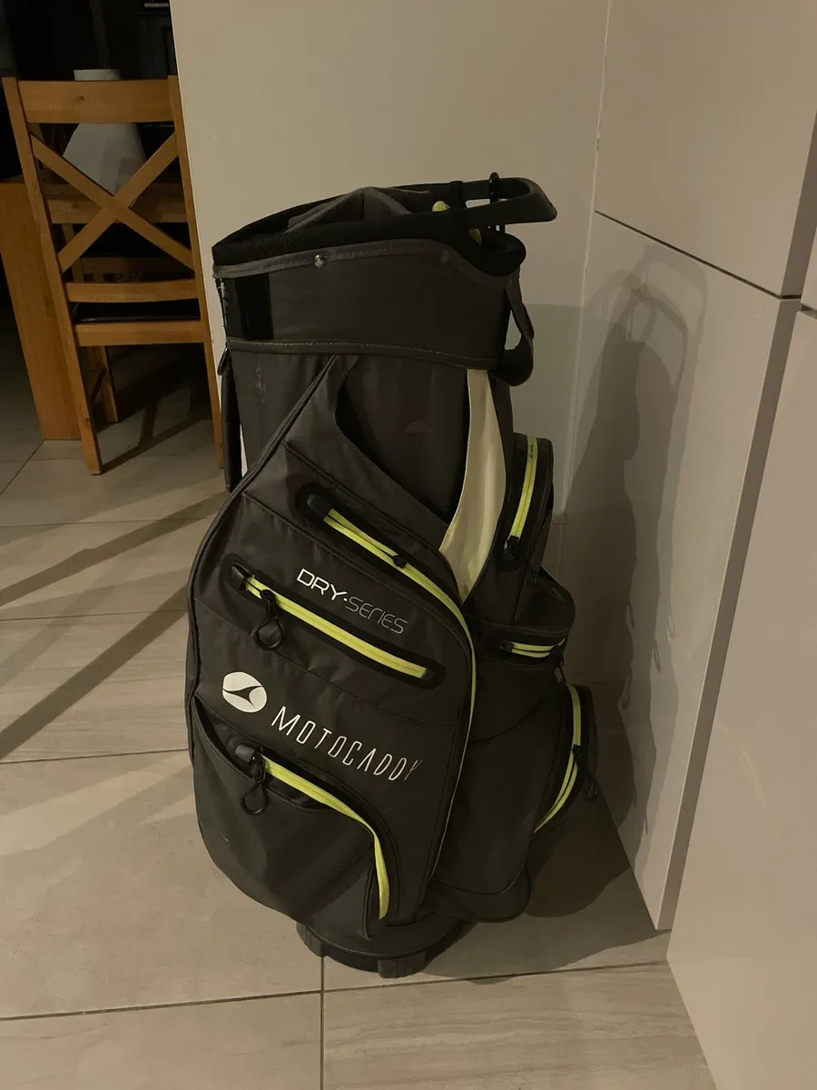 Motocaddy 14 way dry series cart bag - Image 1