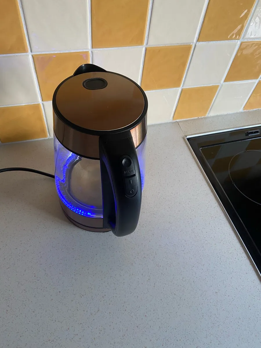 Kettle - Image 3