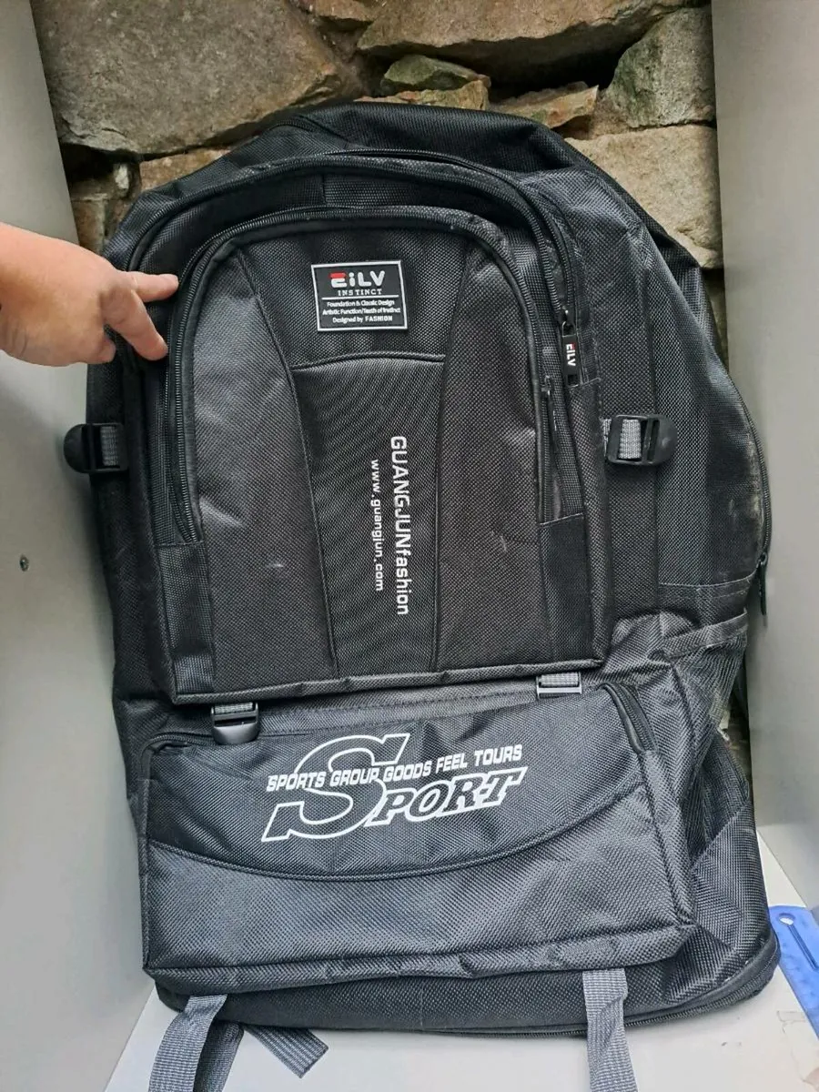 Large Backpack new for travel - Image 1