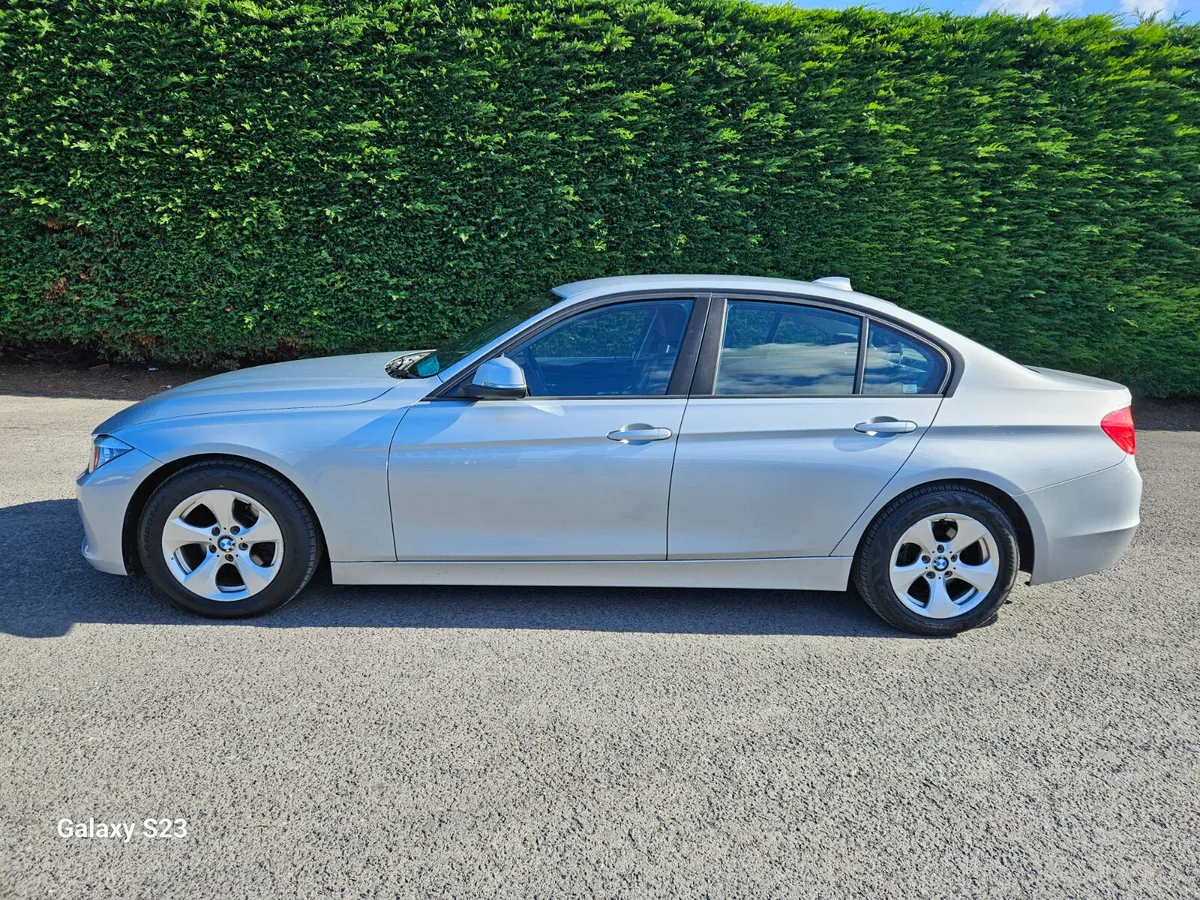 BMW 3-Series 2012 320D 2.0 - Image 3