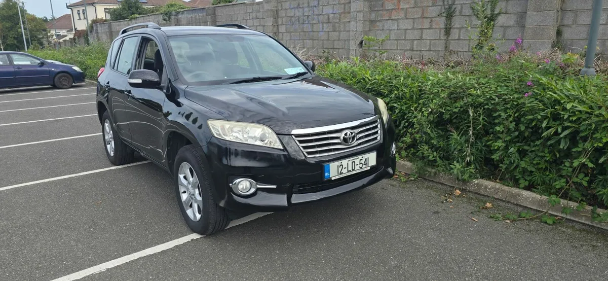 2012 RAV4 2.2 DIESEL AWD 4X4 - Image 1