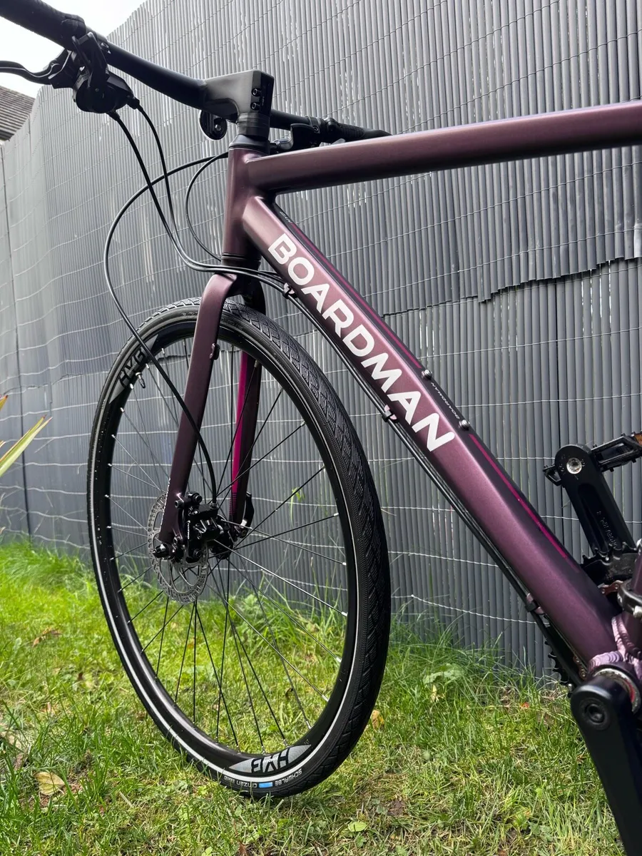 Boardman Hybrid Bike Size M - Image 3