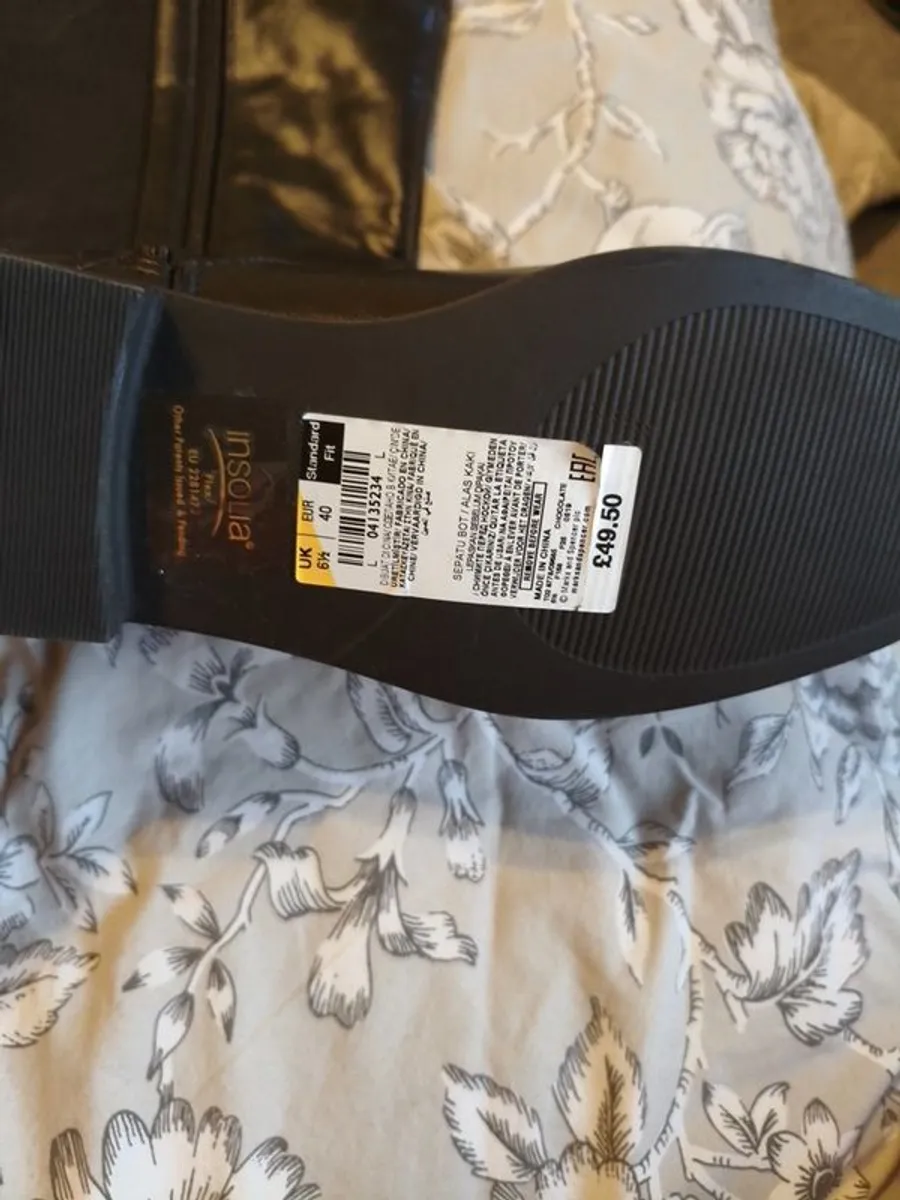 Brand new Brown Marks and Spencers boots - Image 2