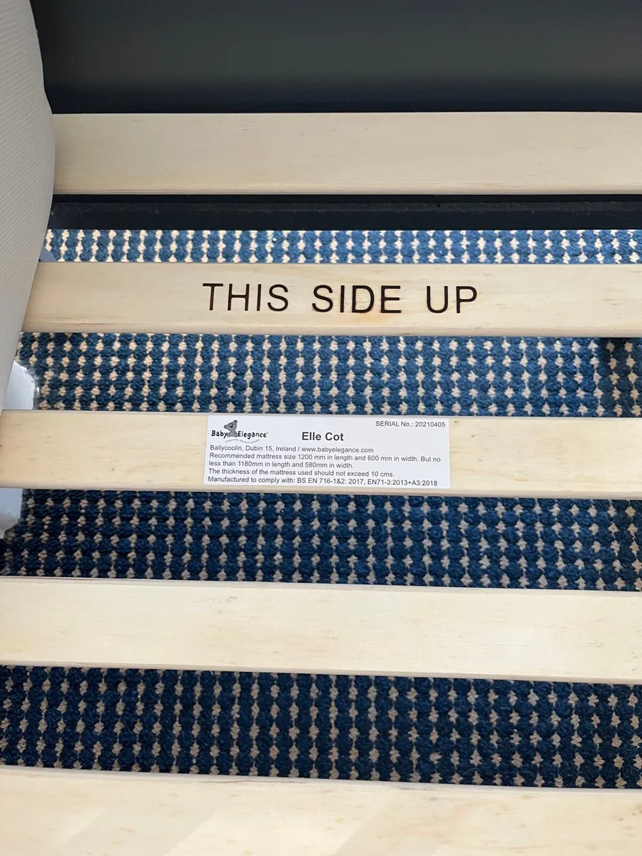 Baby cot - Image 2