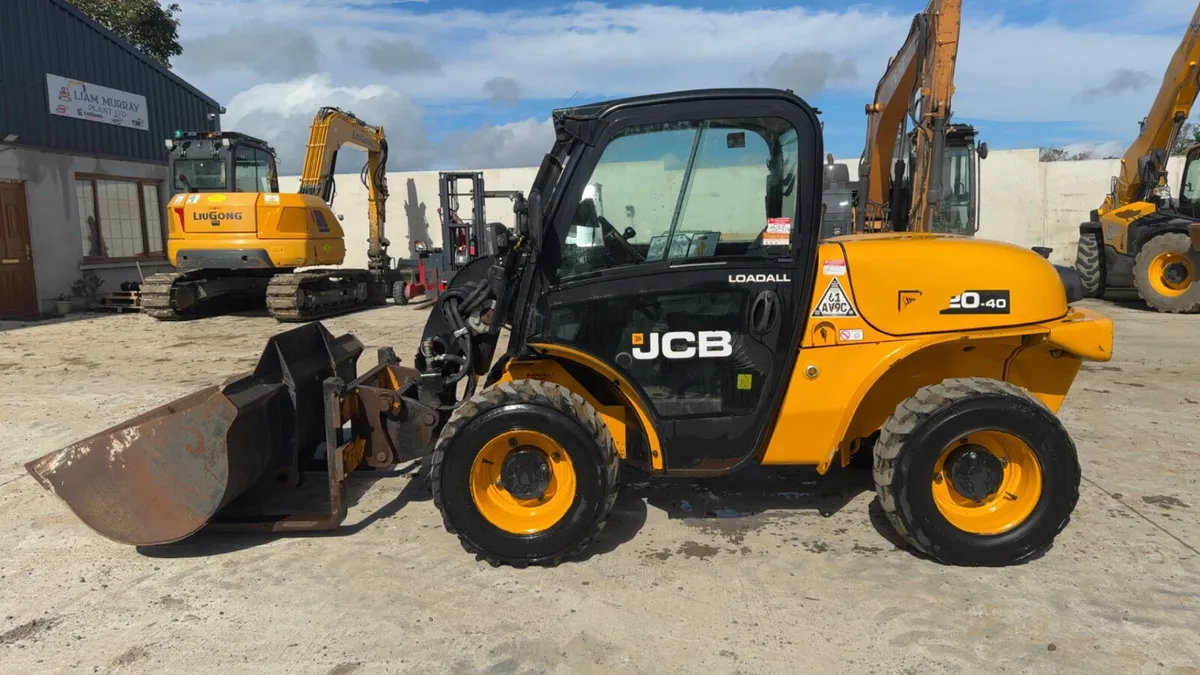 2019 JCB 520/40 - Image 3