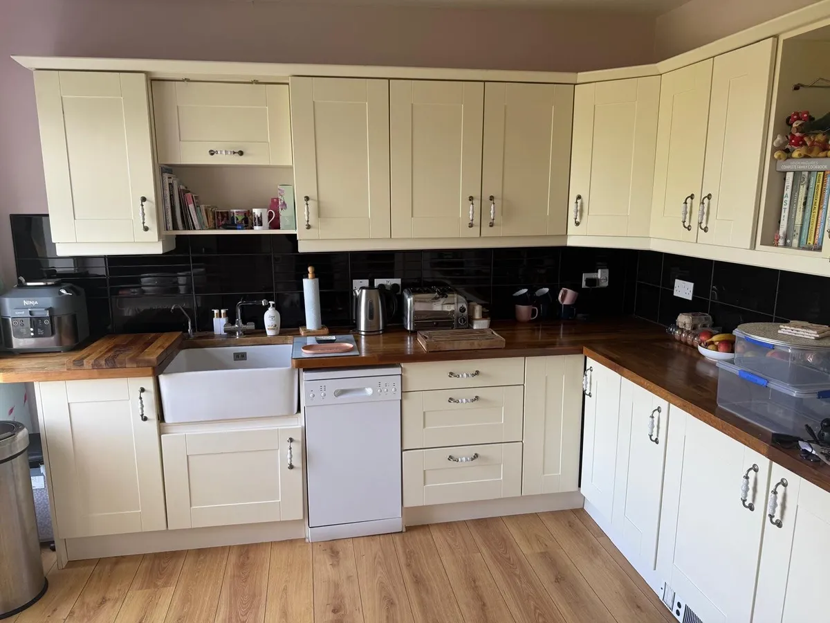 Kitchen - Image 1