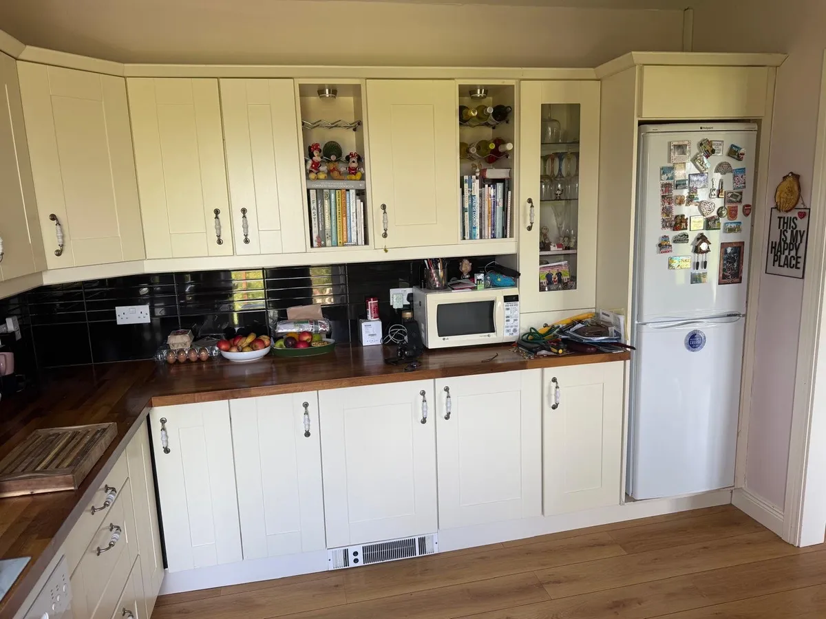 Kitchen - Image 2