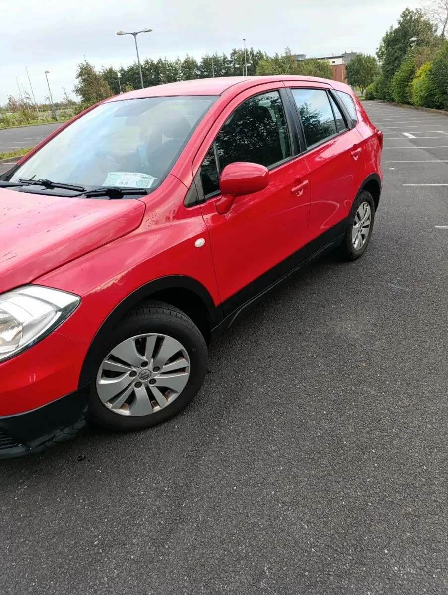 Car - Image 1