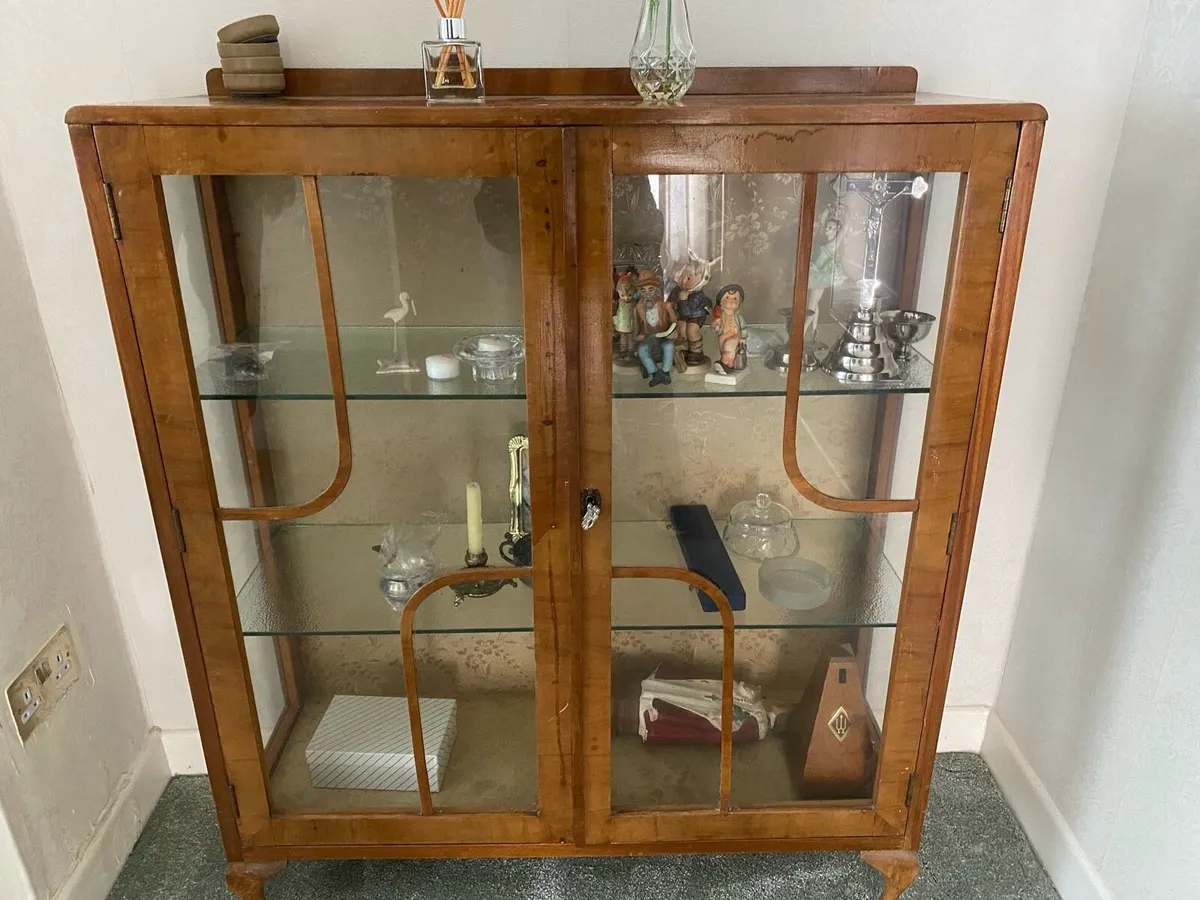 Early 1900 Vintage Veneer Display cabinet - Image 1