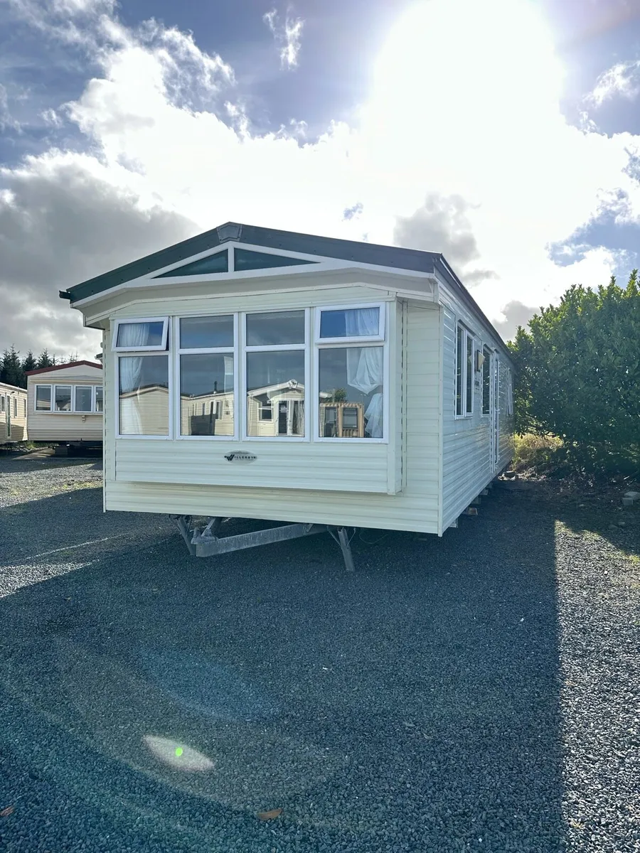 Willerby Salisbury 33 x 12 , 2 Bedroom 🔥 - Image 1