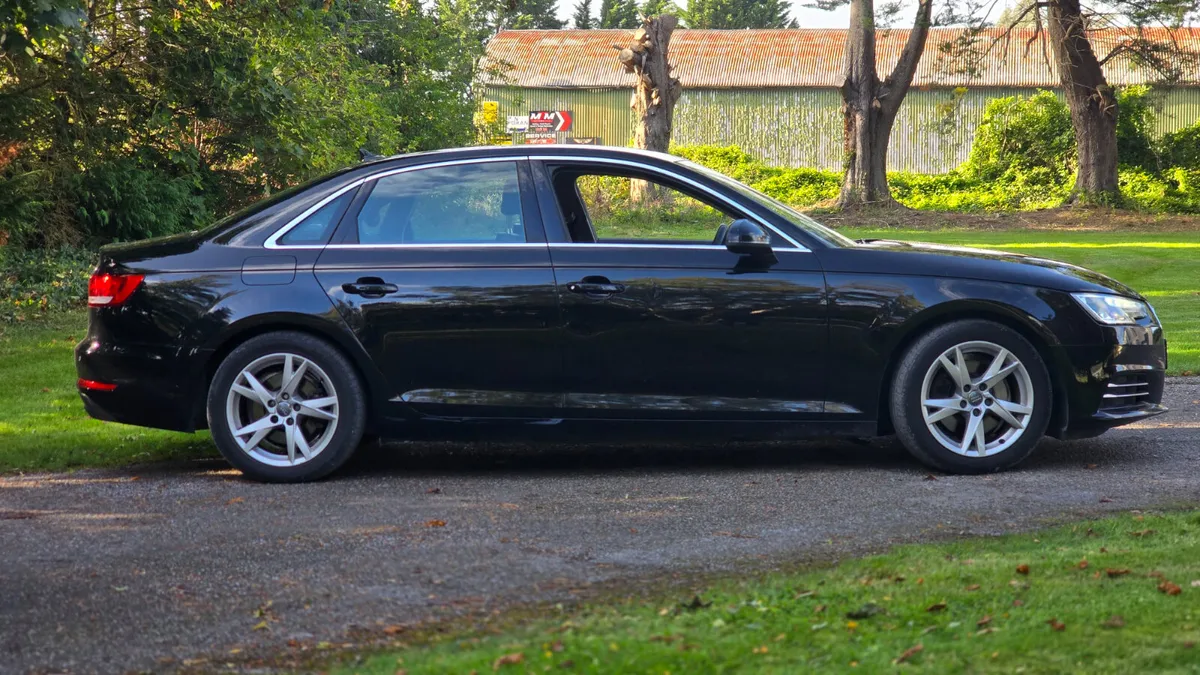 2016 Audi A4 2.0 TDI 150BHP ULTRA - Image 3