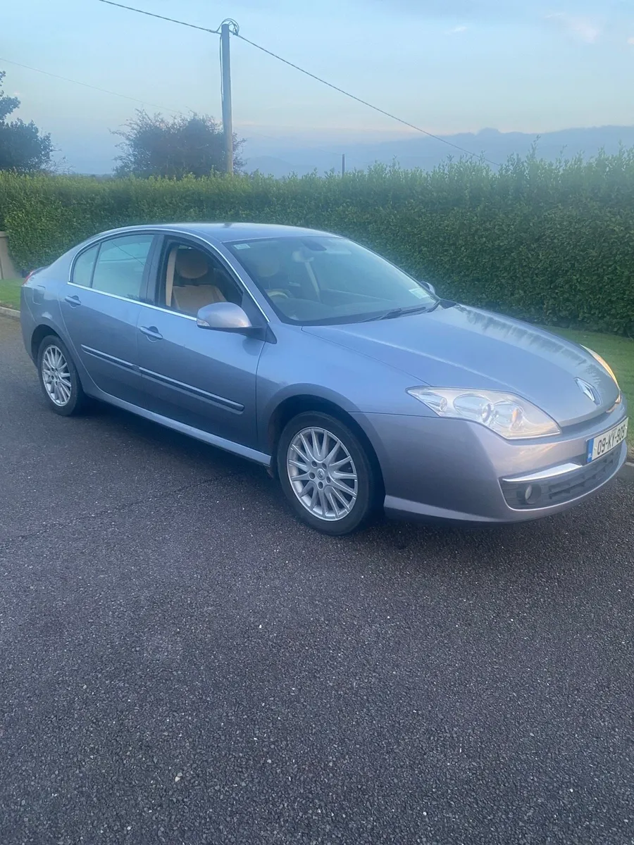 Renault nct 02/26 - Image 1