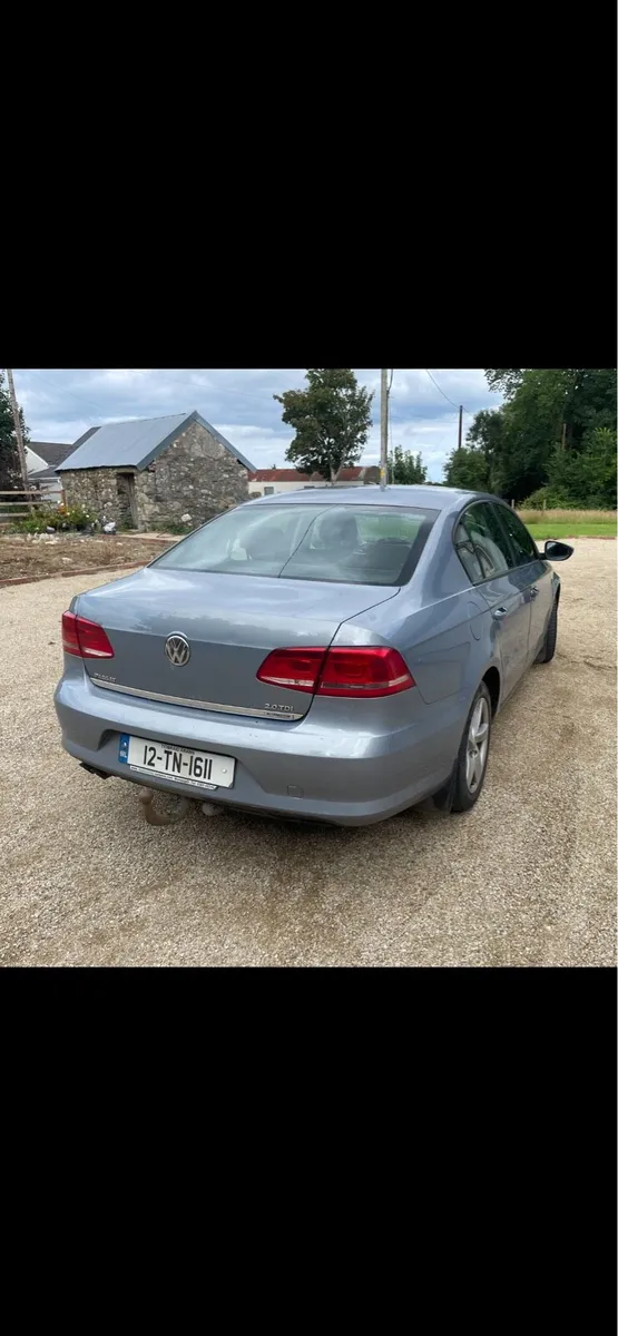 Volkswagen Passat - Image 3