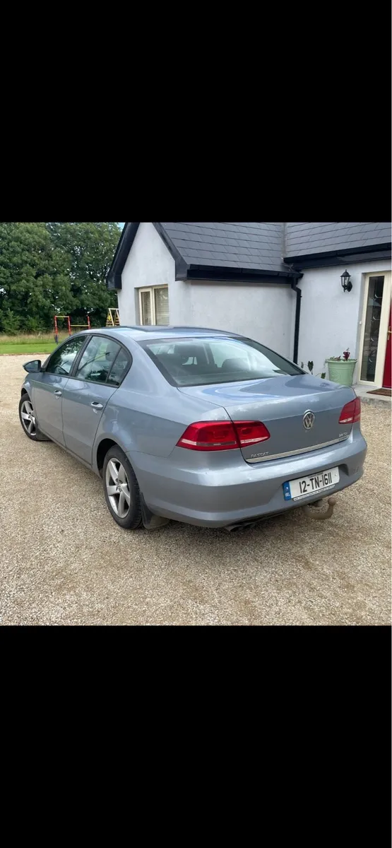Volkswagen Passat - Image 4