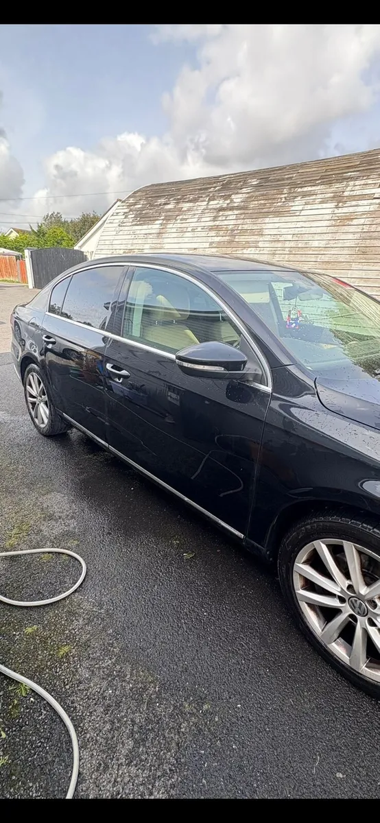 Volkwagen Passat - Image 3