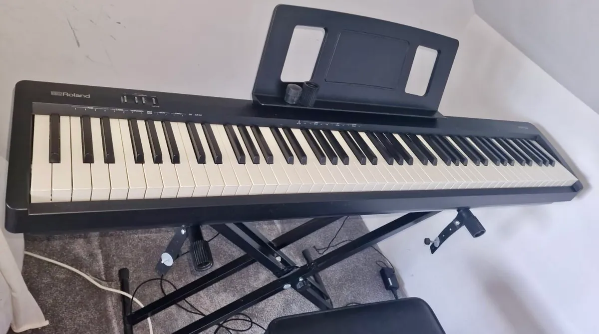 Digital Piano - Image 2