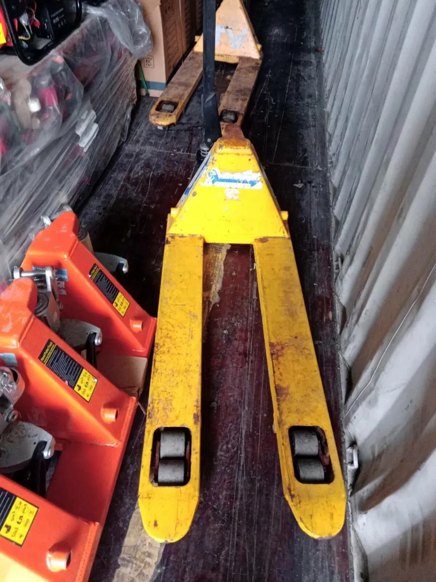Pallet trucks - Image 3