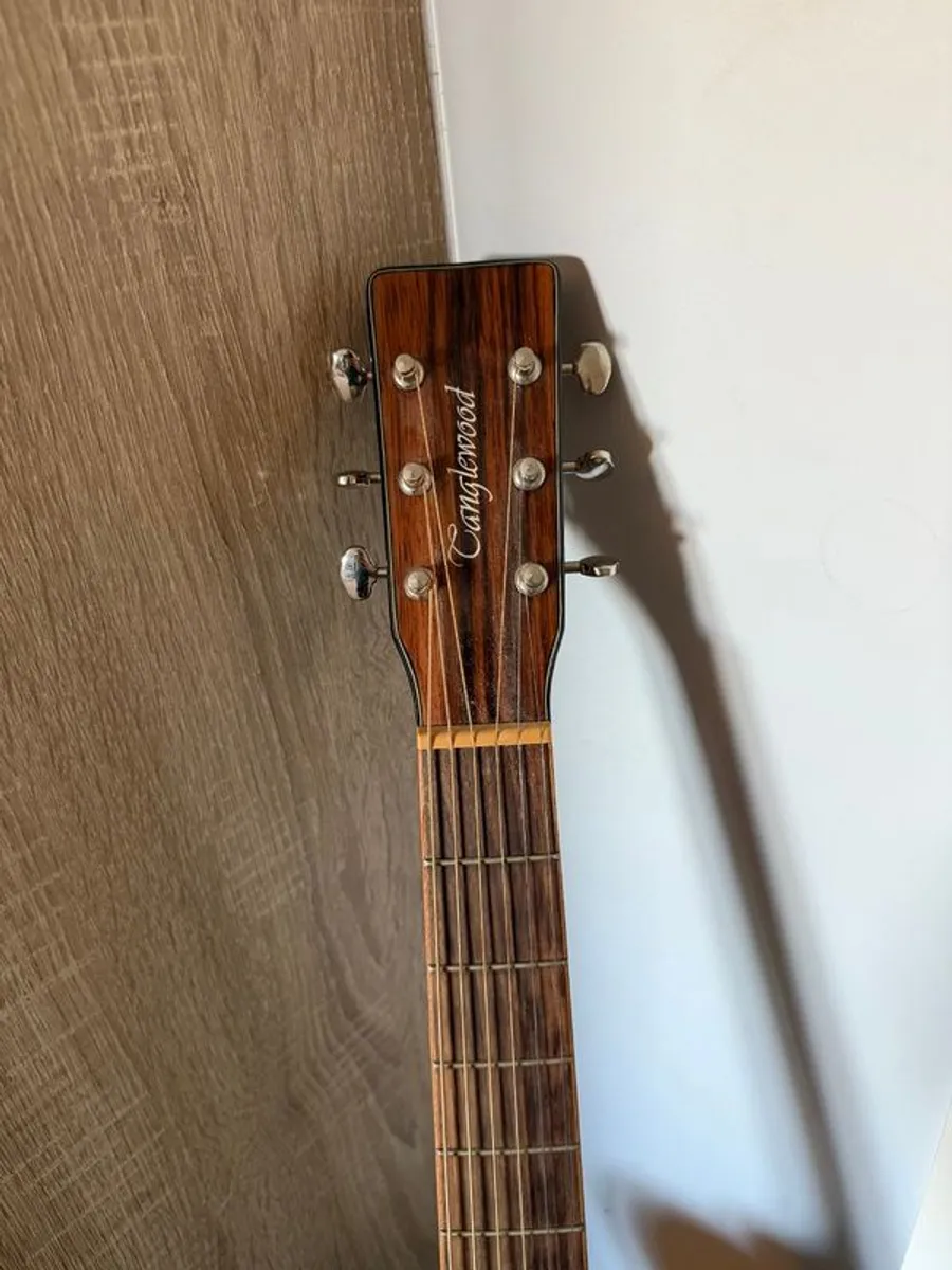 Guitar - Image 3