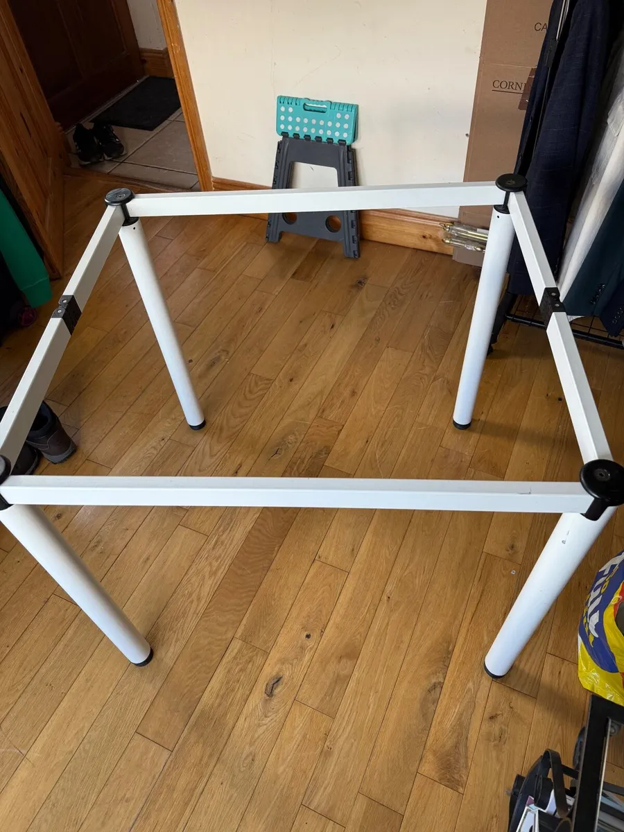 Folding Table - Image 3