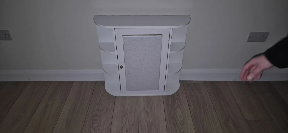 Bathroom mirror cabinet - Image 1