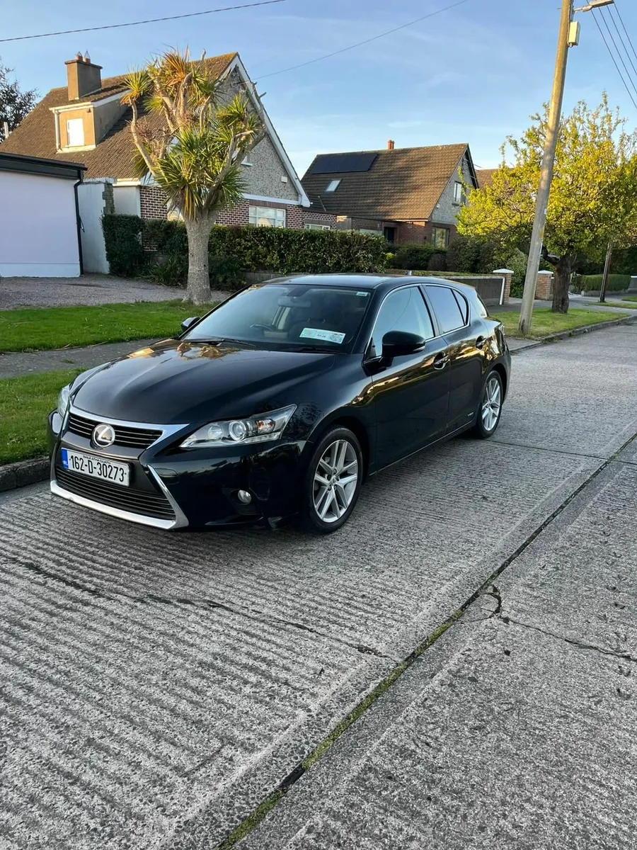 Lexus CT 200H 2016 - Image 1