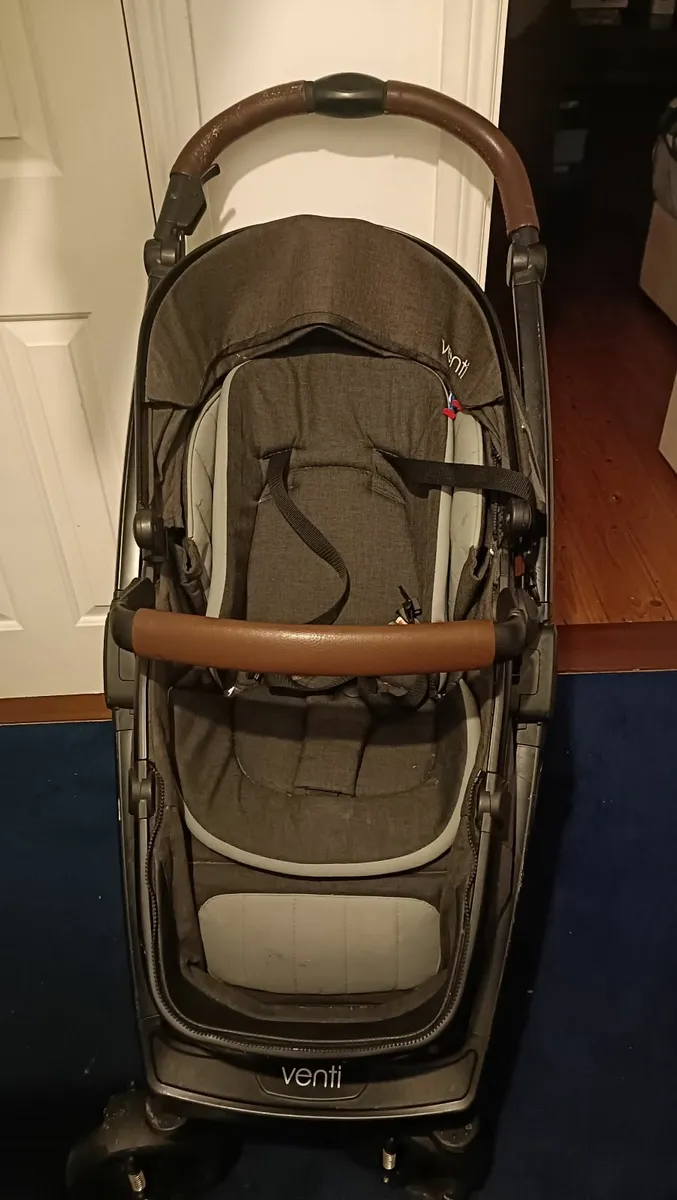 Stroller - Image 1