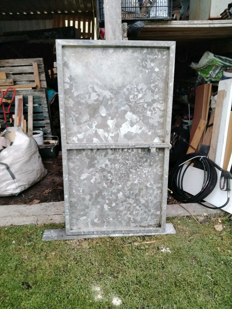 Galvanized security door - Image 1