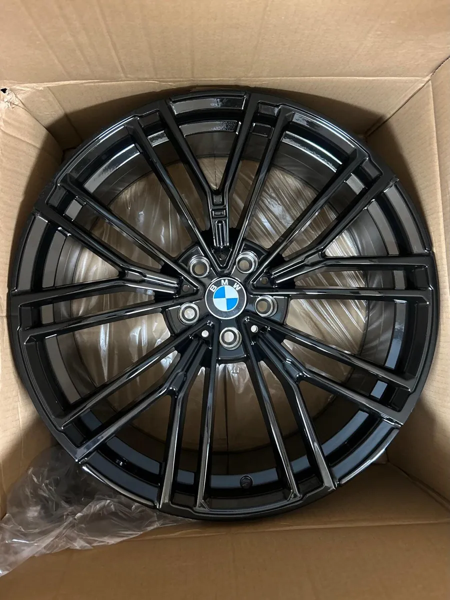 20'' BMW black rims + Tyres - Image 1