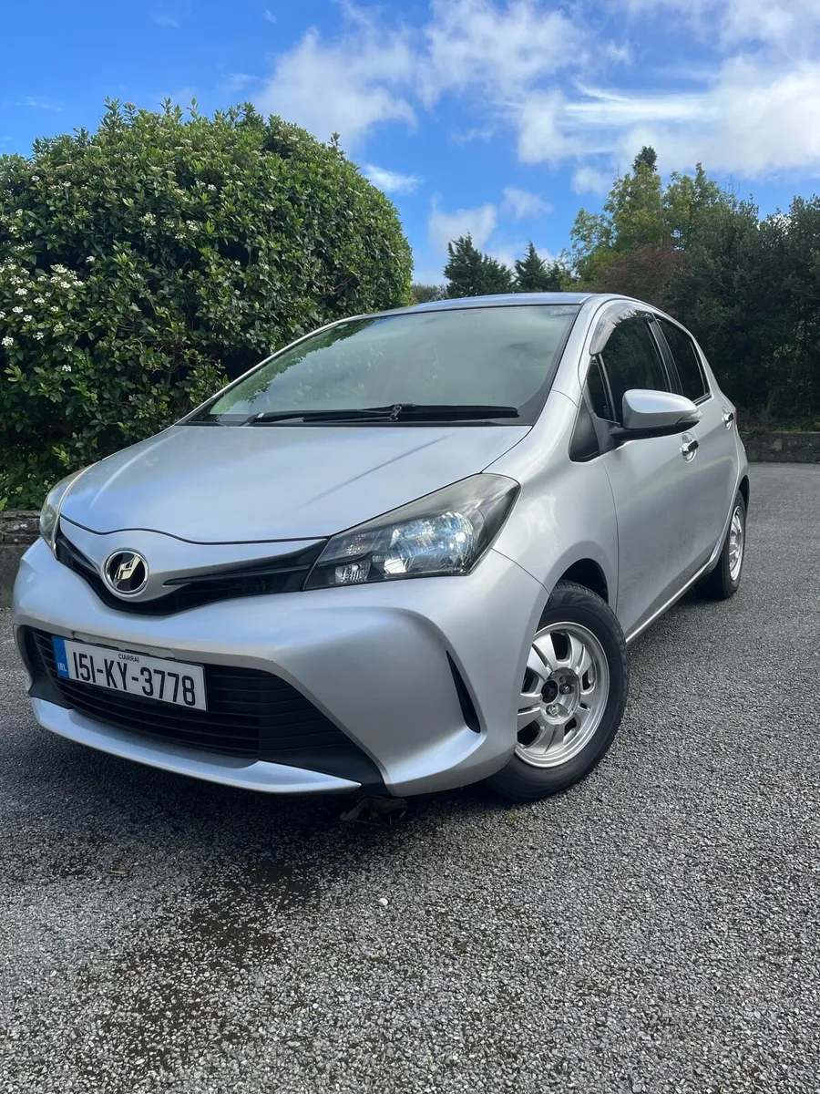 Toyota Vitz 2015 low mileage - Image 1