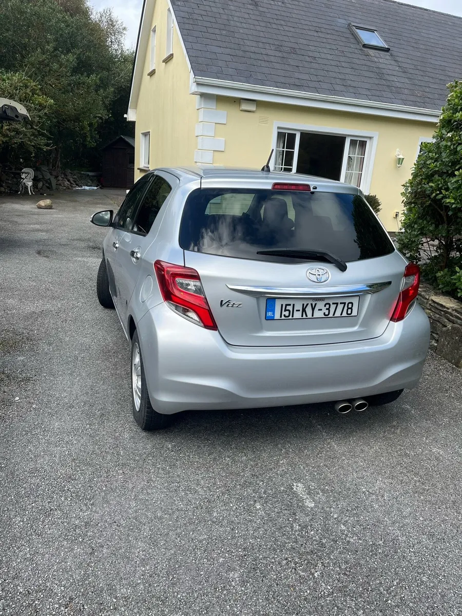 Toyota Vitz 2015 low mileage - Image 2