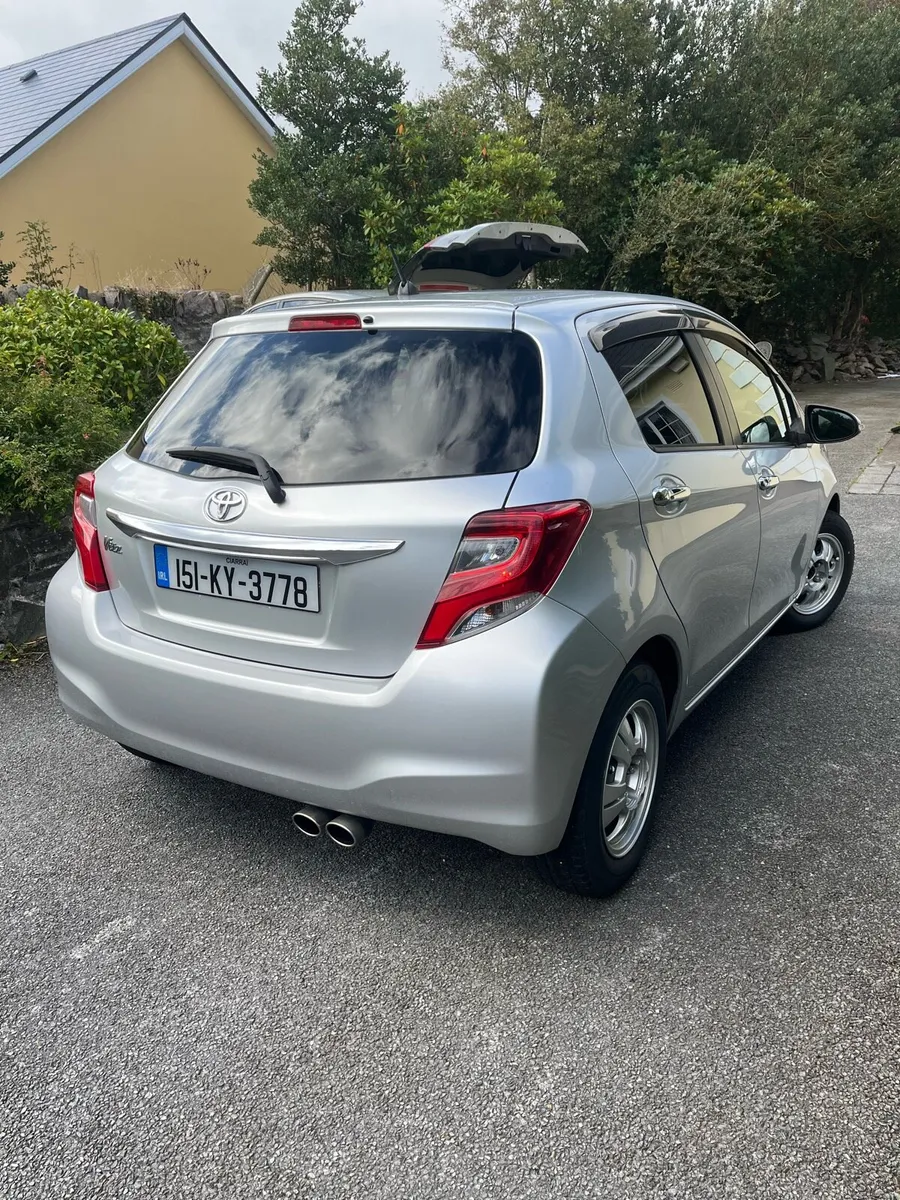 Toyota Vitz 2015 low mileage - Image 3