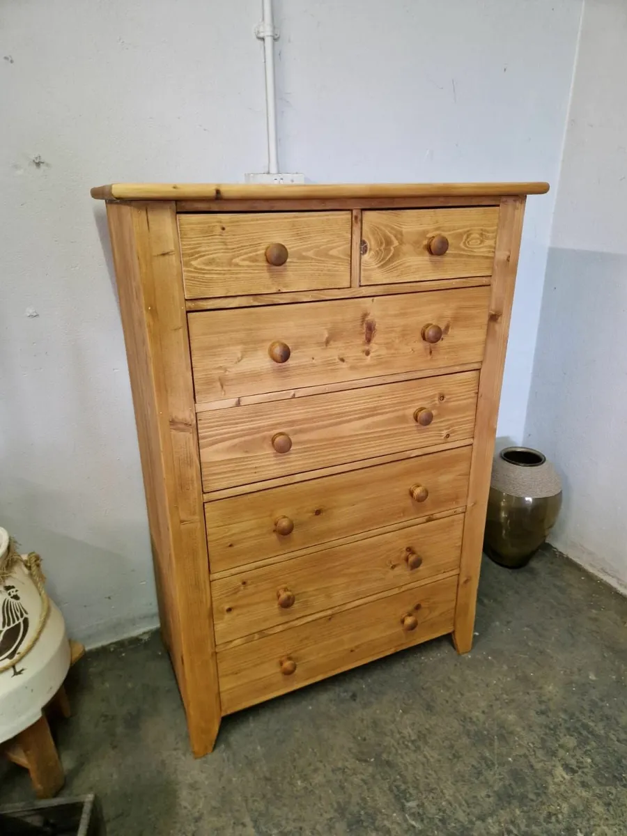 Large vintage pine chest of drawers - Image 1
