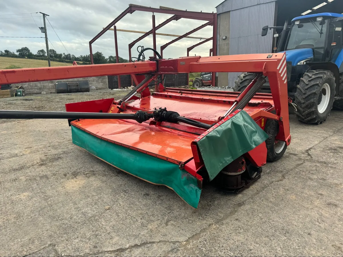 Farm machinery - Image 2