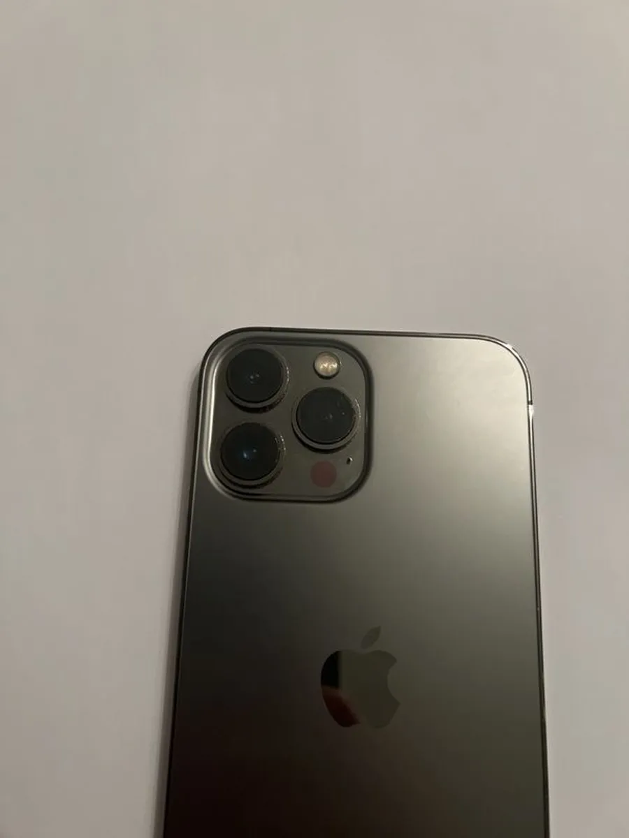 iPhone 13 Pro Max - Image 4