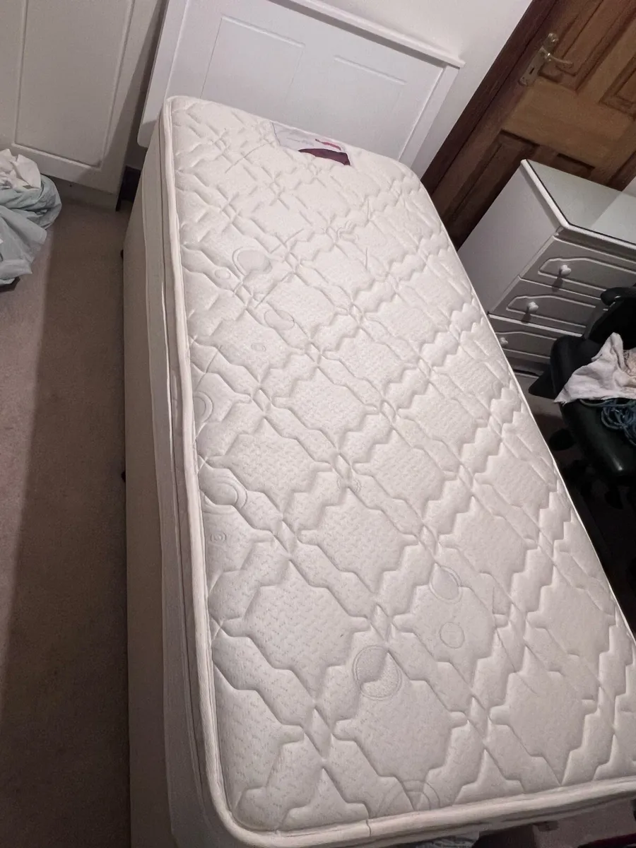 Single bed - Base and Mattress Odearest - Image 3