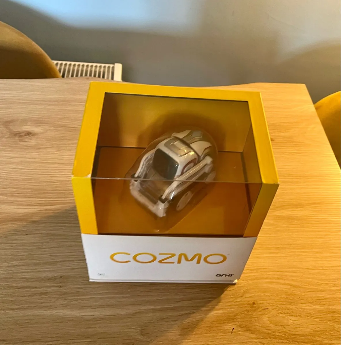 Cozmo Anki Robot - Image 2