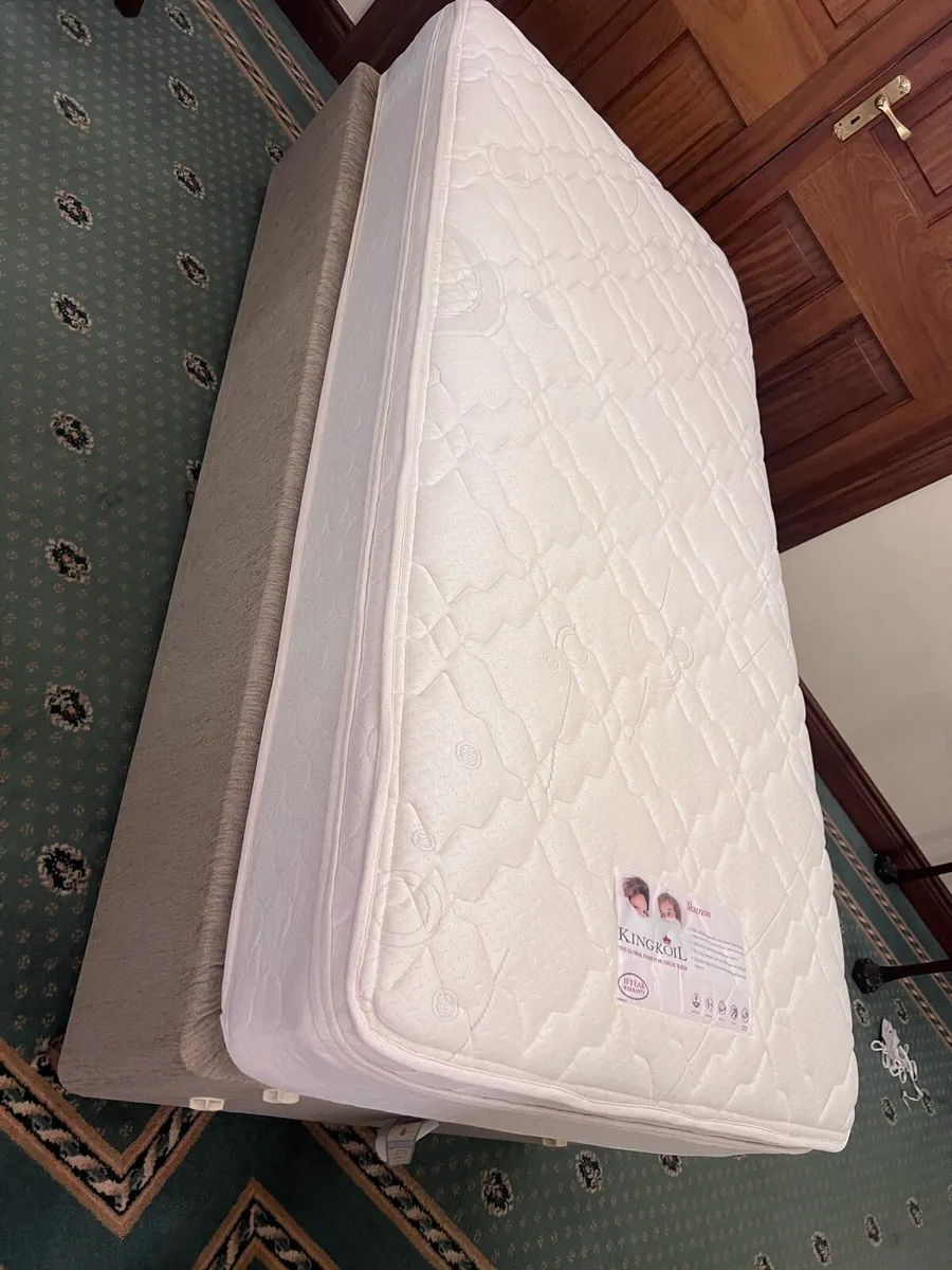 Single bed King Koil - Image 1