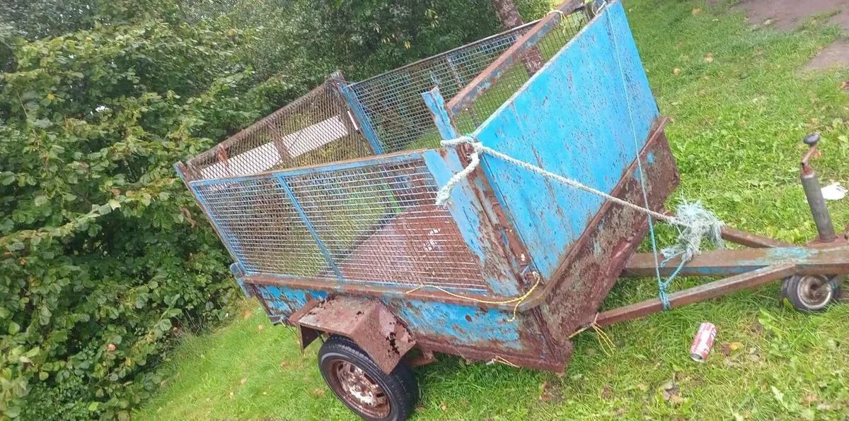 Trailer - Image 2